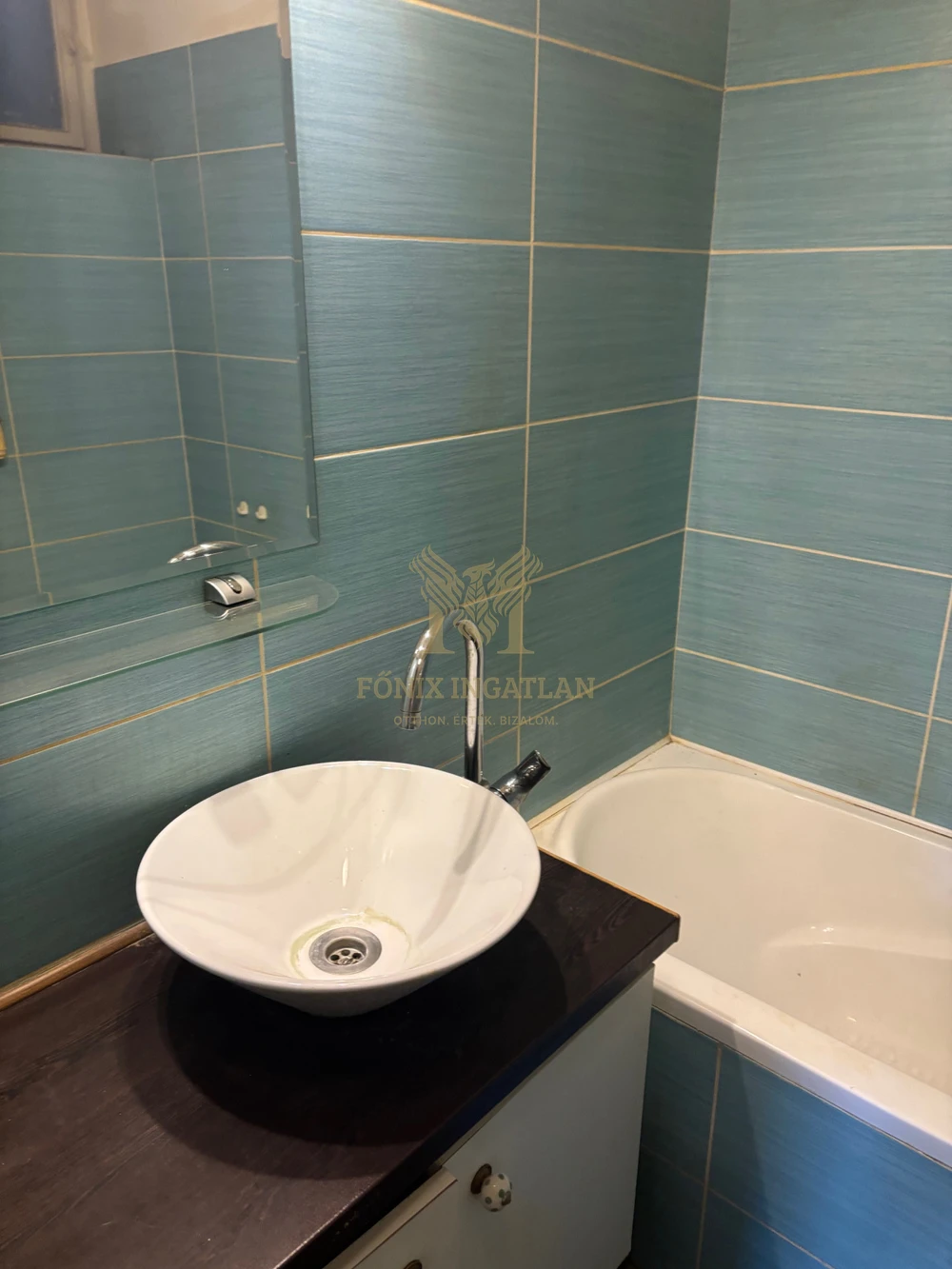 Kiváló elrendezésű, felújítandó lakás eladó  a Szent Imre utcában