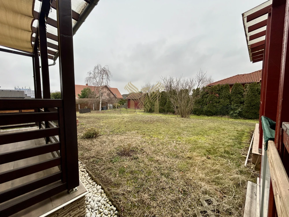 Tágas, kétszintes, 2024-ben felújított családi sorház Kaposváron