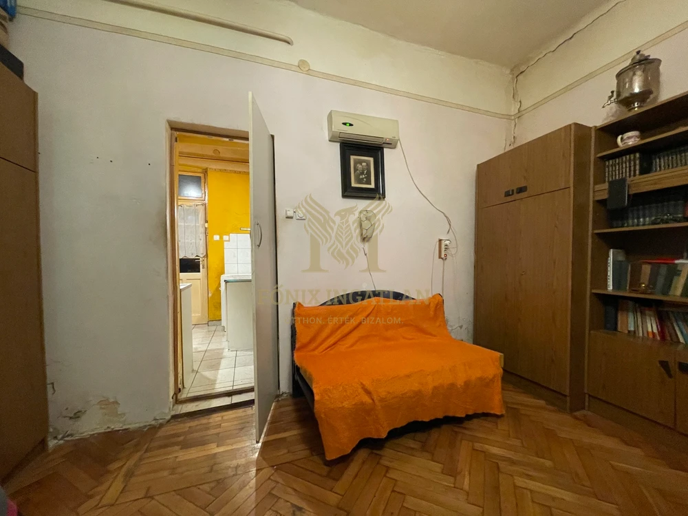 FELÚJÍTANDÓ lakás a IV. kerületben az Attila utcában