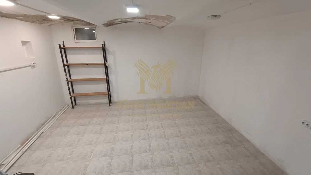 KÜLÖNLEGESSÉG  a IV. kerületben: az Attila utcában