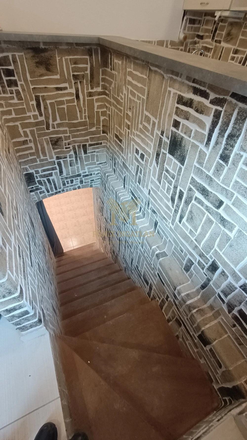 KÜLÖNLEGESSÉG  a IV. kerületben: az Attila utcában