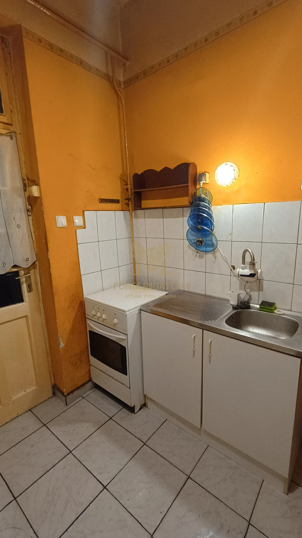 FELÚJÍTANDÓ lakás a IV. kerületben az Attila utcában