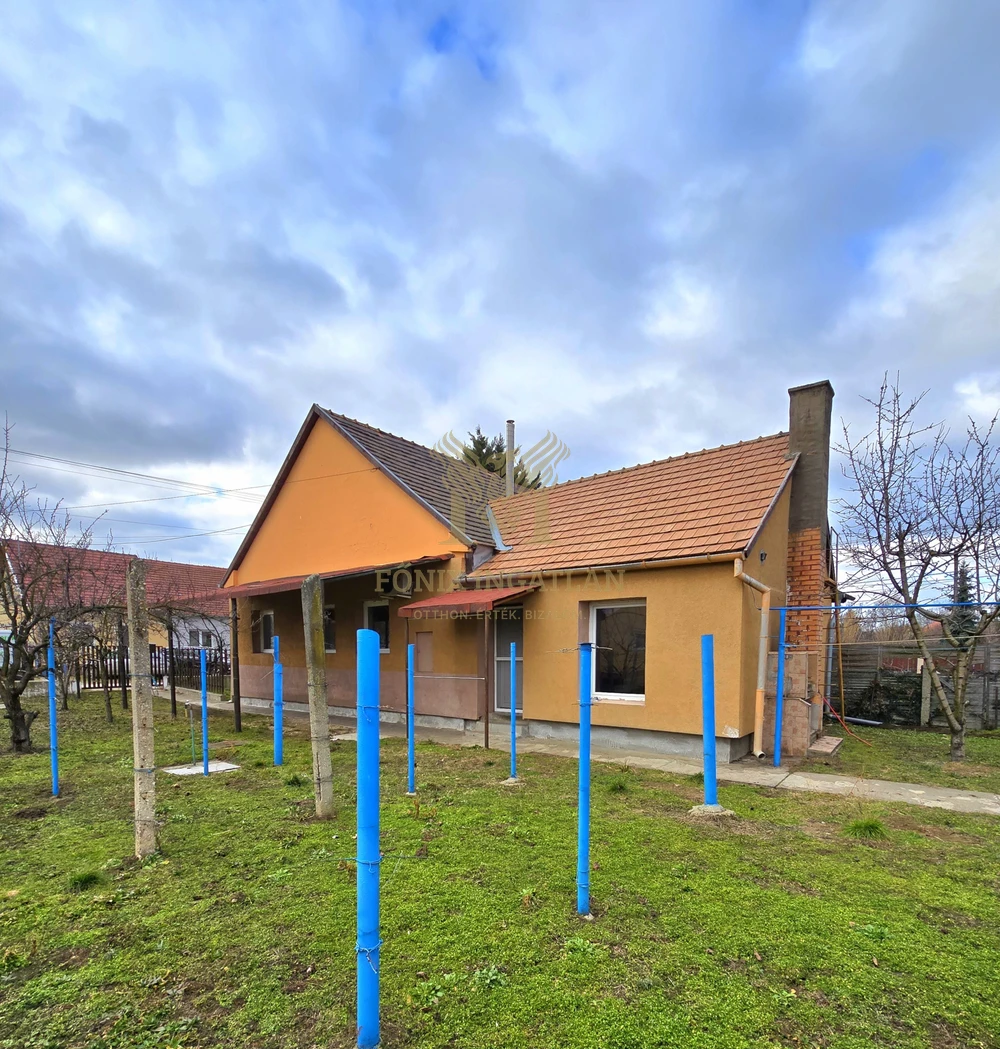 Tatabányán Családi ház eladó