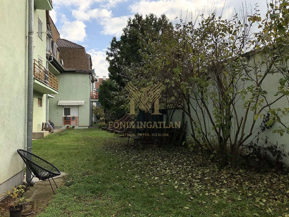 ELADÓ lakás Vácon fiatal pároknak, befektetőknek egyaránt