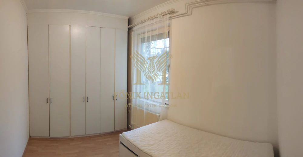 ELADÓ lakás Vácon fiatal pároknak, befektetőknek egyaránt