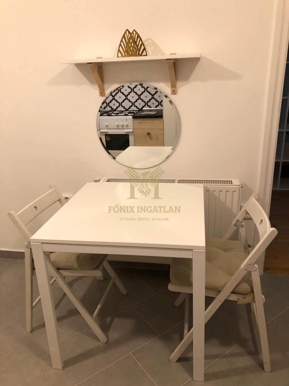 ELADÓ lakás Vácon fiatal pároknak, befektetőknek egyaránt