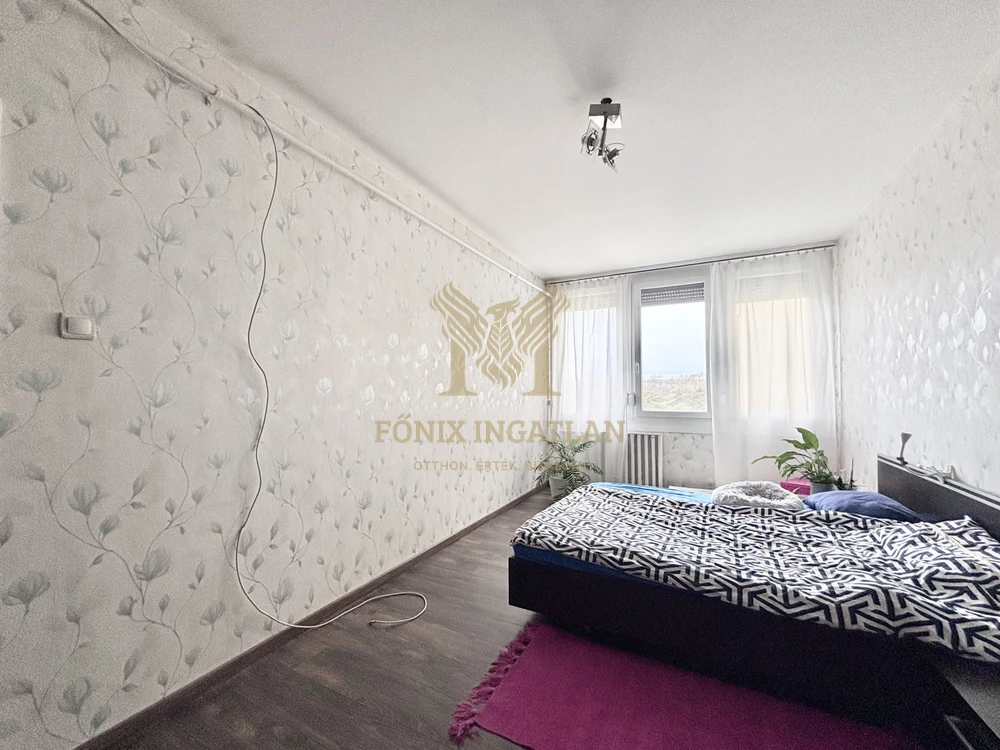 Erkélyes, parkra néző lakás – befektetésnek és otthonnak is tökéletes