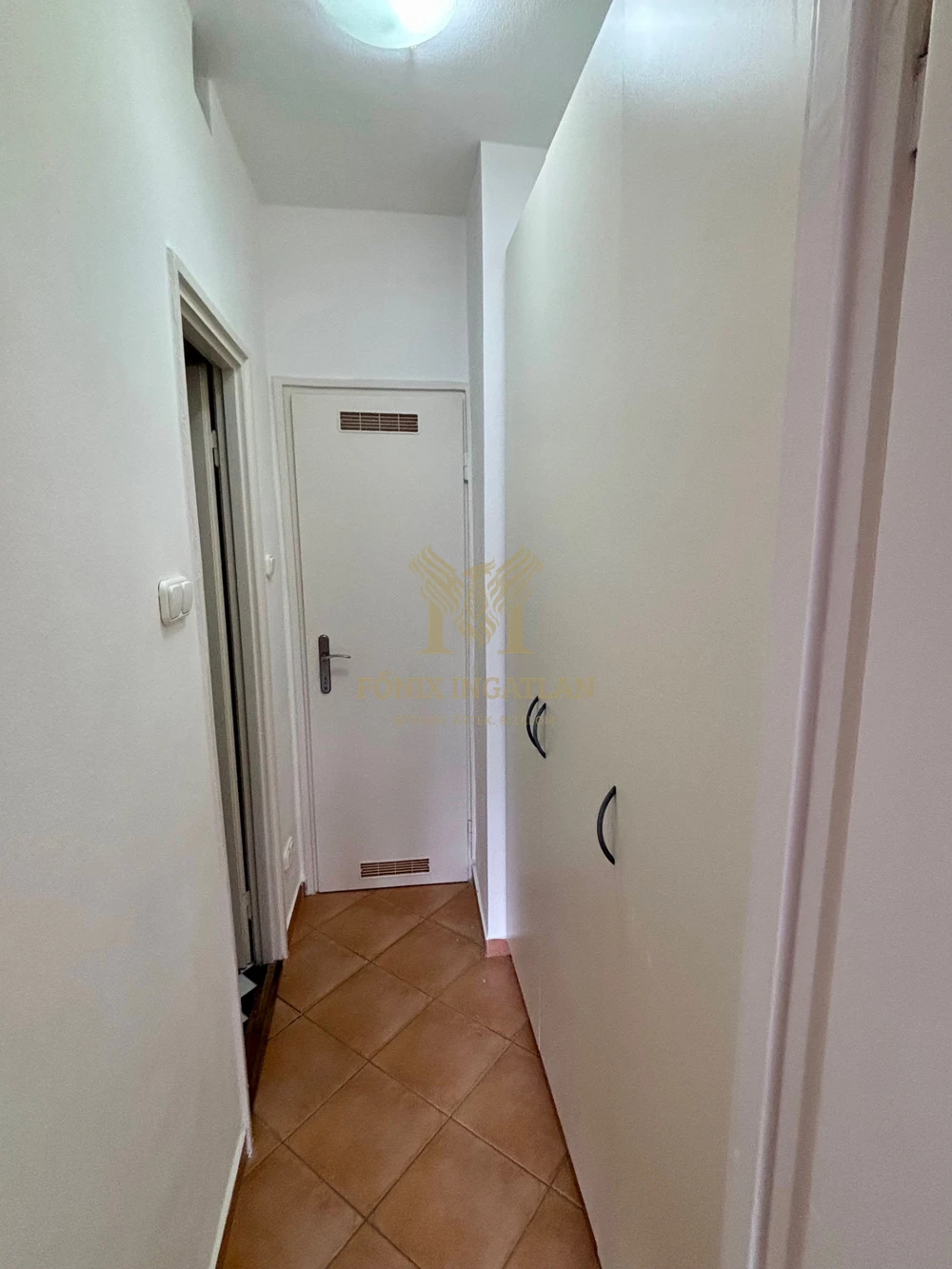 Hangulatos lakás eladó a Rózsadomb tetején