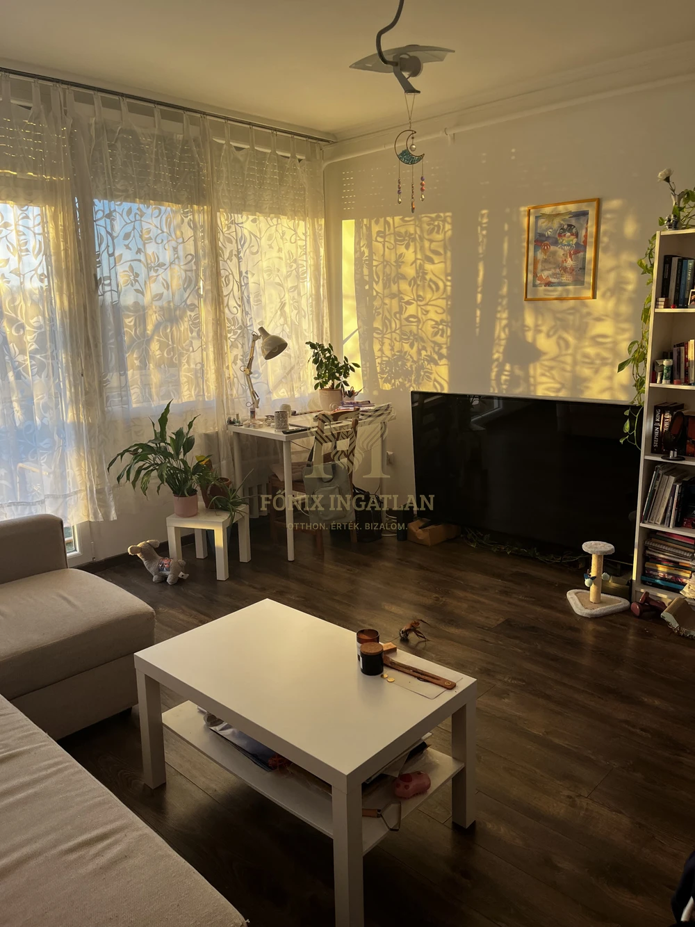 Erkélyes, parkra néző lakás – befektetésnek és otthonnak is tökéletes