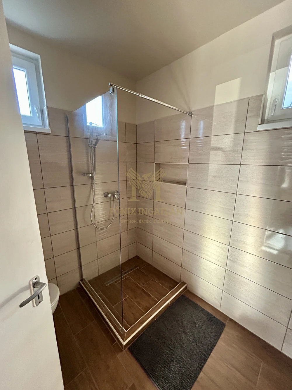 Felújított nyaraló eladó Fonyódligeten