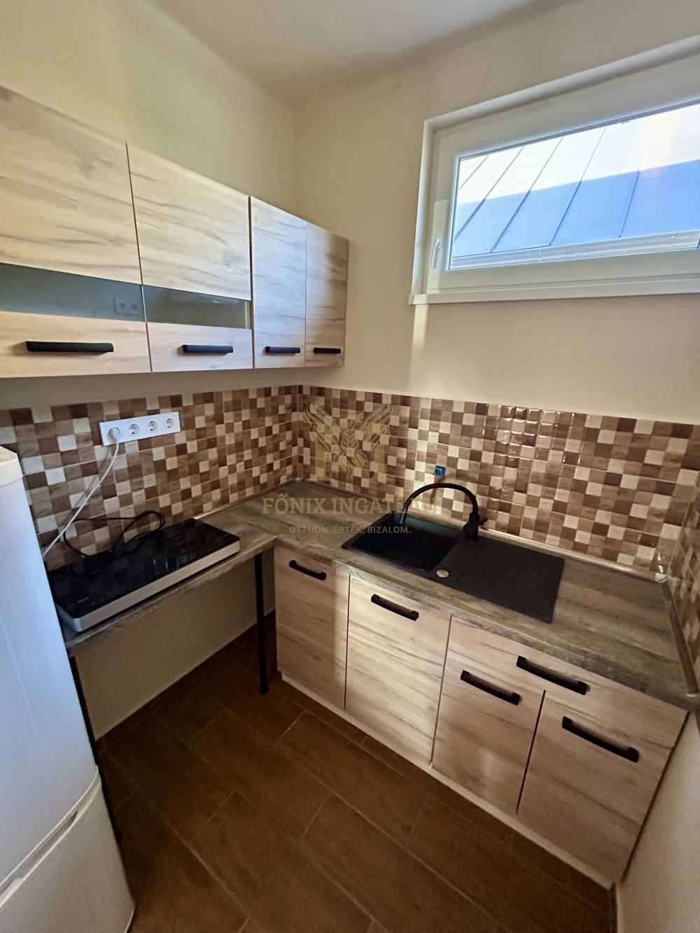 Felújított nyaraló eladó Fonyódligeten