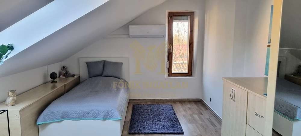 Hegyi Panoráma + Medence = Az Ön új otthona