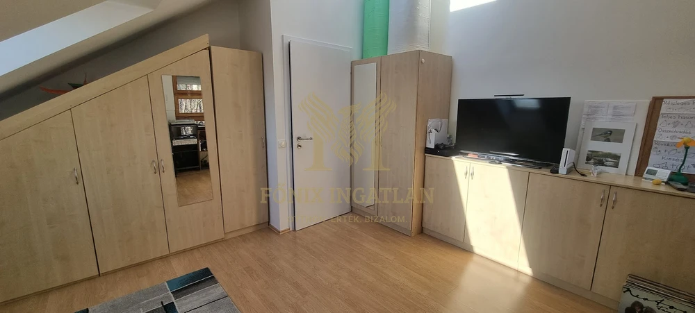 Hegyi Panoráma + Medence = Az Ön új otthona