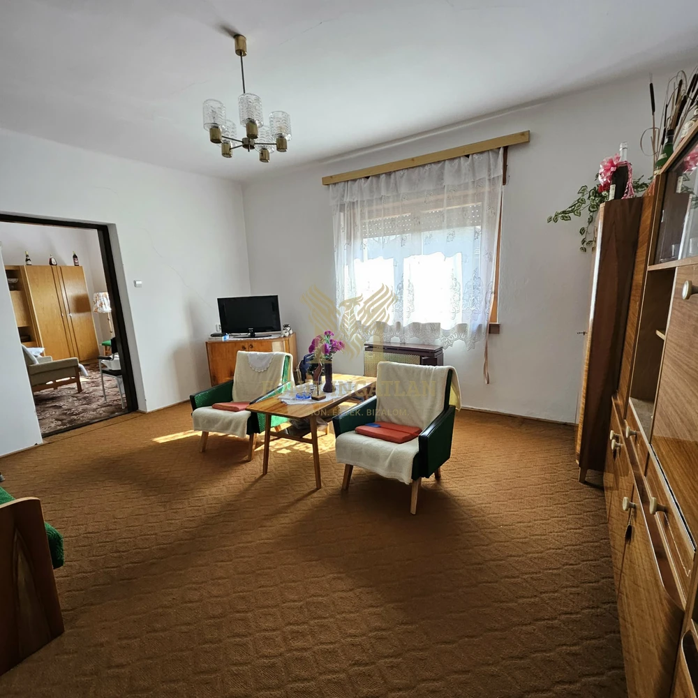 Otthonos családi ház dupla telekkel Kunszentmiklóson – sétatávolságra a központtól!