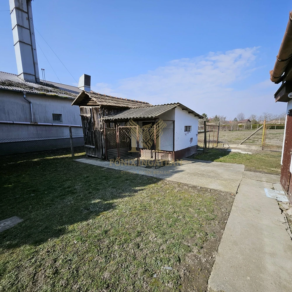 Otthonos családi ház dupla telekkel Kunszentmiklóson – sétatávolságra a központtól!