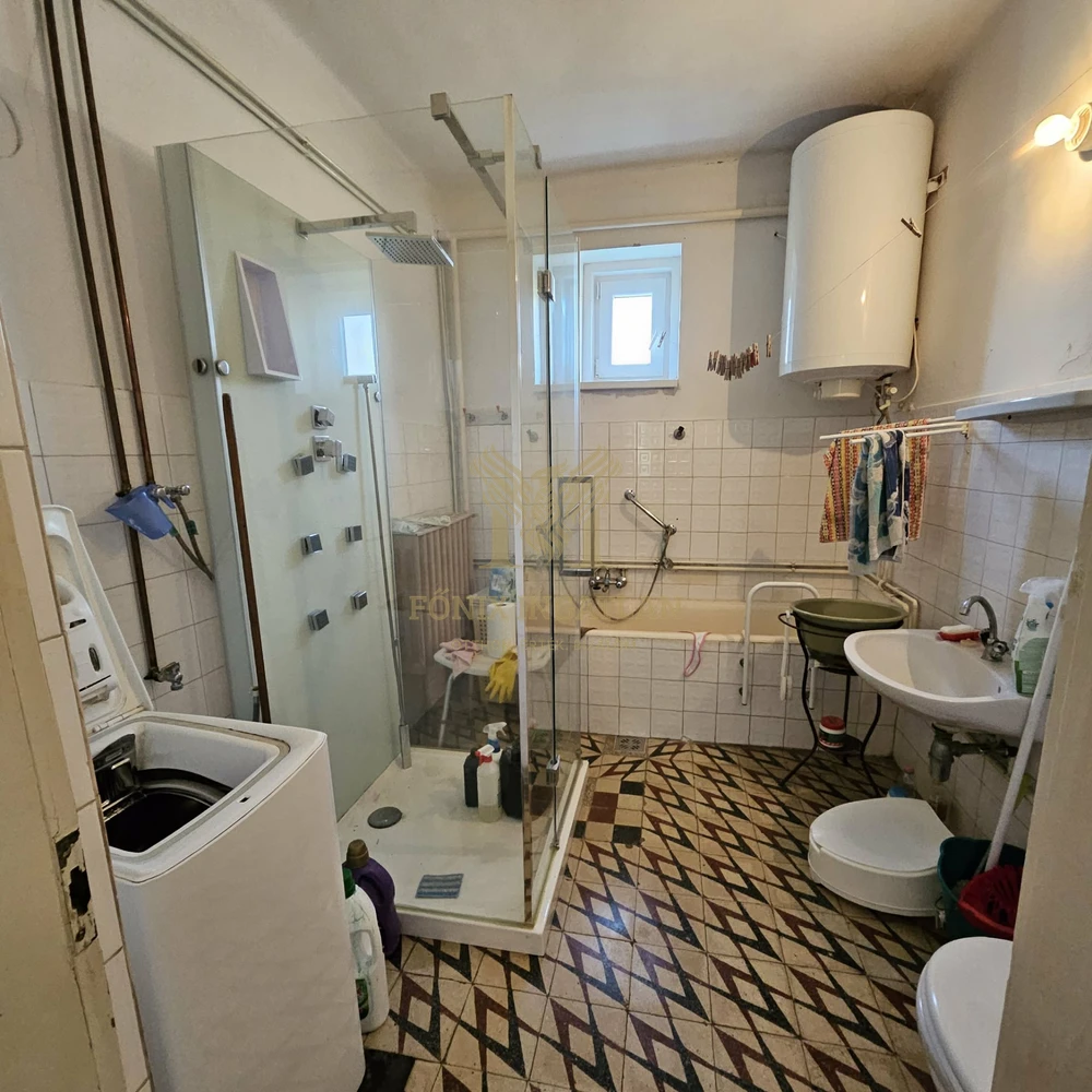 Kivételes lehetőség Kunszentmiklóson – tanya 34 hektár földterülettel, Kunbábony részen!