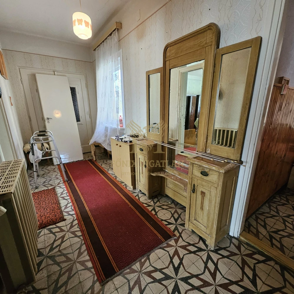 Kivételes lehetőség Kunszentmiklóson – tanya 34 hektár földterülettel, Kunbábony részen!