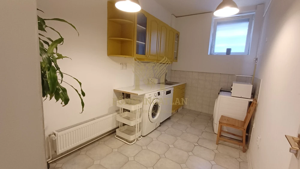 Eladó lakás a Millenáris Park és a Mammut közelében!