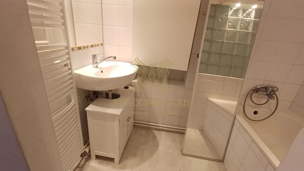 Eladó lakás a Millenáris Park és a Mammut közelében!