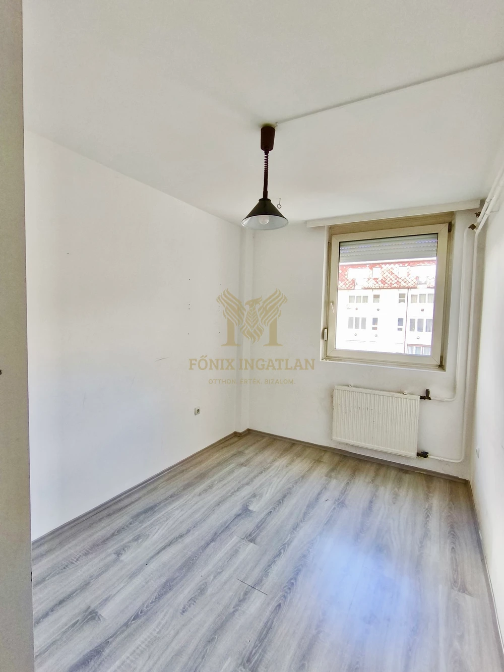 Napfényes lakás Siófok belvárosában csendes, zöld környezetben, zárt parkolóval