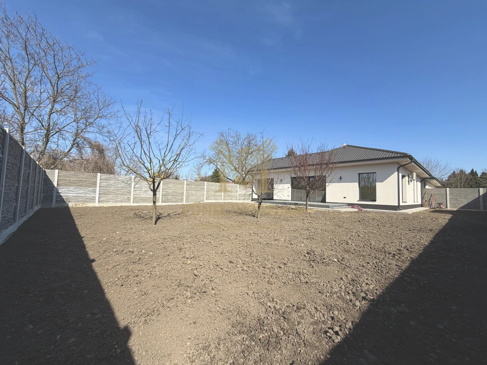 Debrecen-Józsán új építésű, kulcsrakész állapotban modern családi ház eladó!