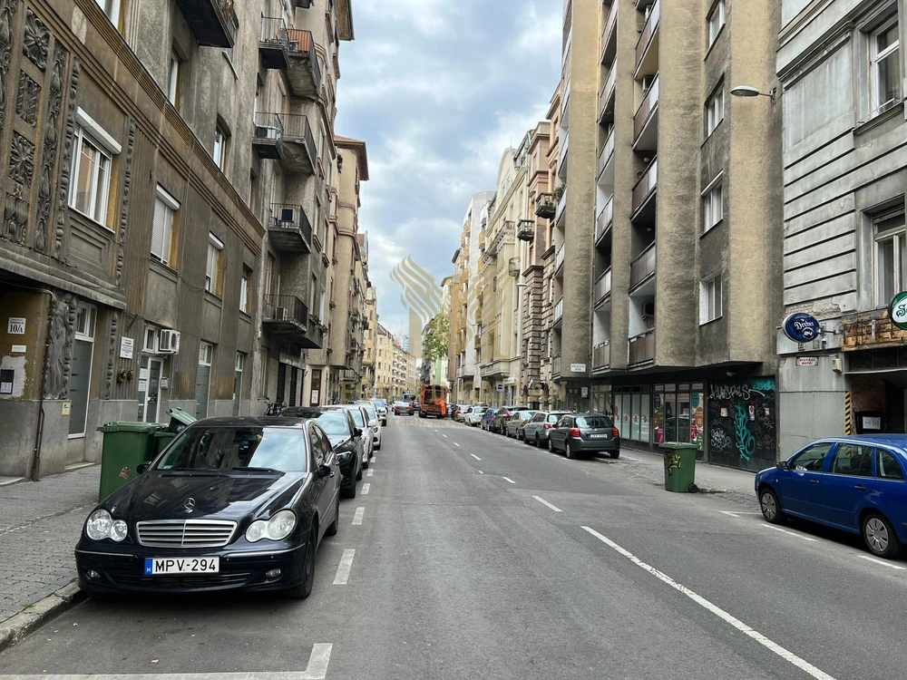 Kiadó üzlethelyiség a XI. kerületben, közvetlenül a Műegyetem szomszédságában