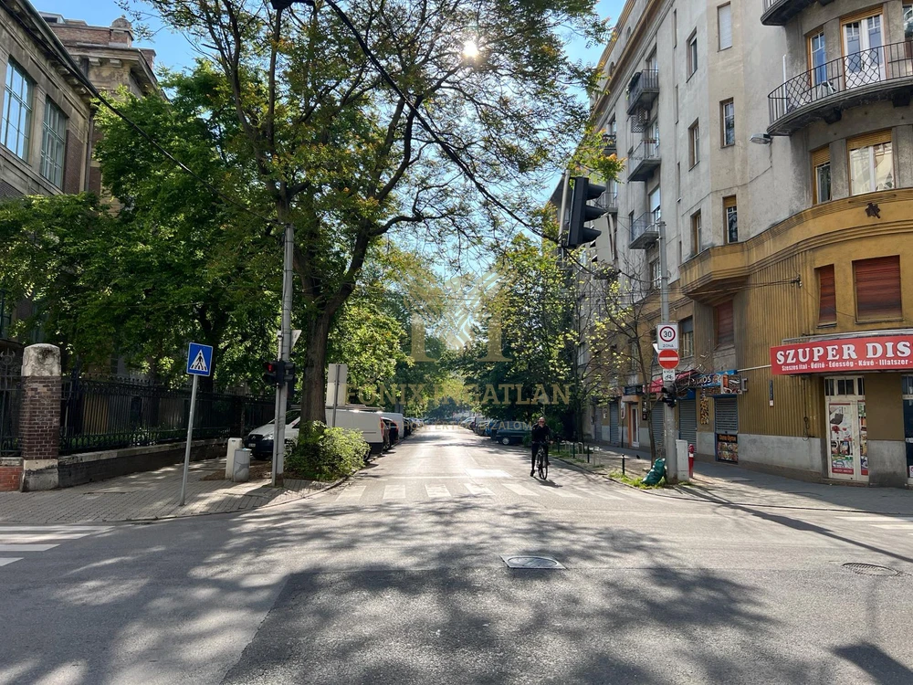 Kiadó üzlethelyiség a XI. kerületben, közvetlenül a Műegyetem szomszédságában