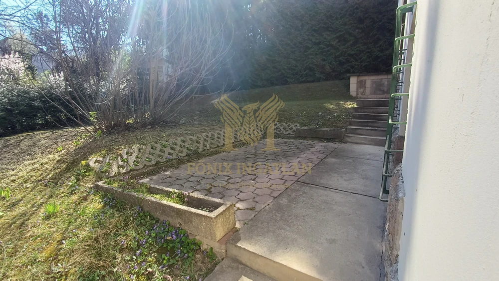 SASHEGYI, KERTKAPCSOLATOS LAKÁS ELADÓ