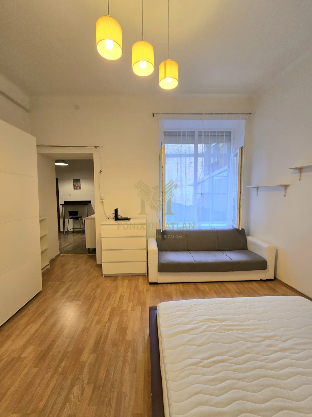 SZUPERLOKALIZÁLT! VÍG UTCA - CSARNOKNEGYED!