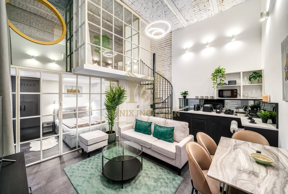 Budapest VI. kerület – Paulay Ede utcában egyedi kialakítású, prémium lakás eladó