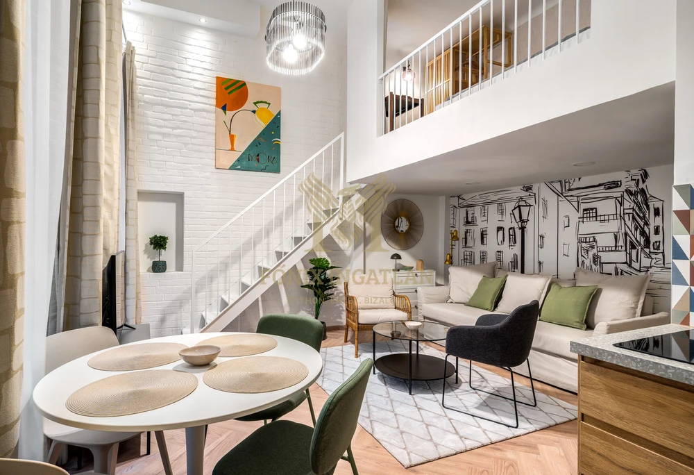 Budapest VI. kerület – Paulay Ede utcában egyedi kialakítású, prémium lakás eladó