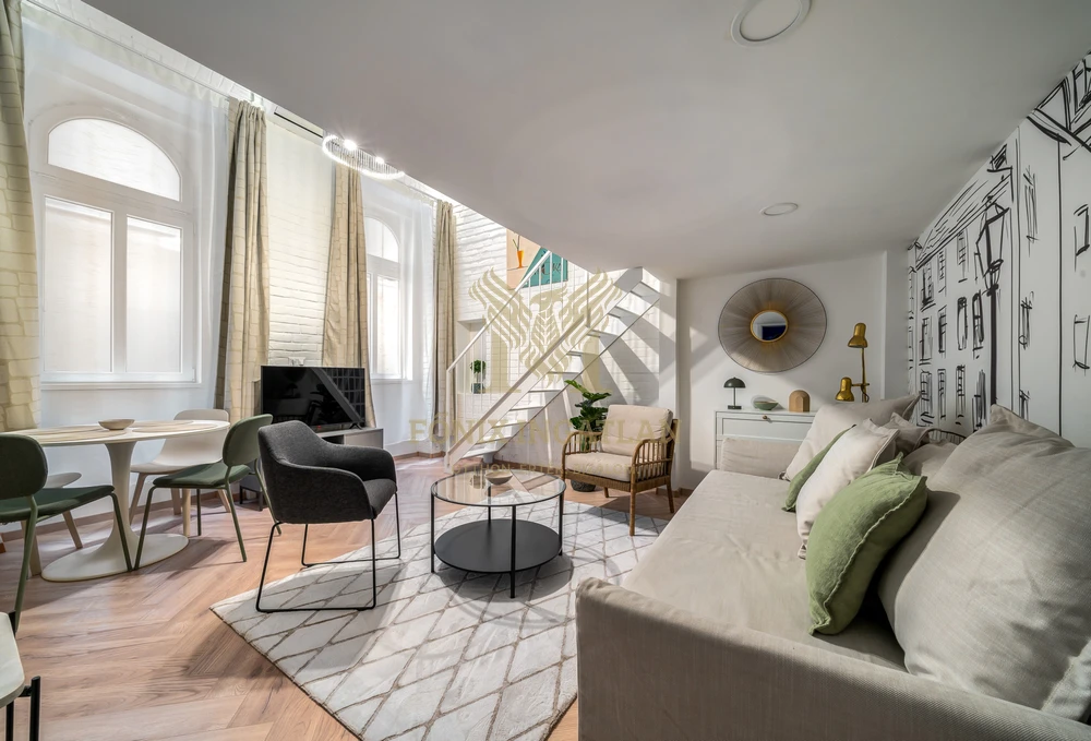 Budapest VI. kerület – Paulay Ede utcában egyedi kialakítású, prémium lakás eladó