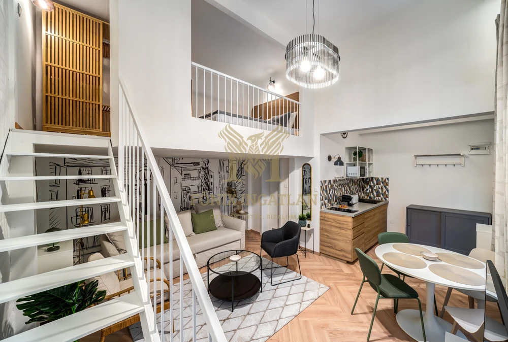 Budapest VI. kerület – Paulay Ede utcában egyedi kialakítású, prémium lakás eladó