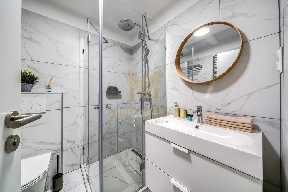 Budapest VI. kerület – Paulay Ede utcában egyedi kialakítású, prémium lakás eladó