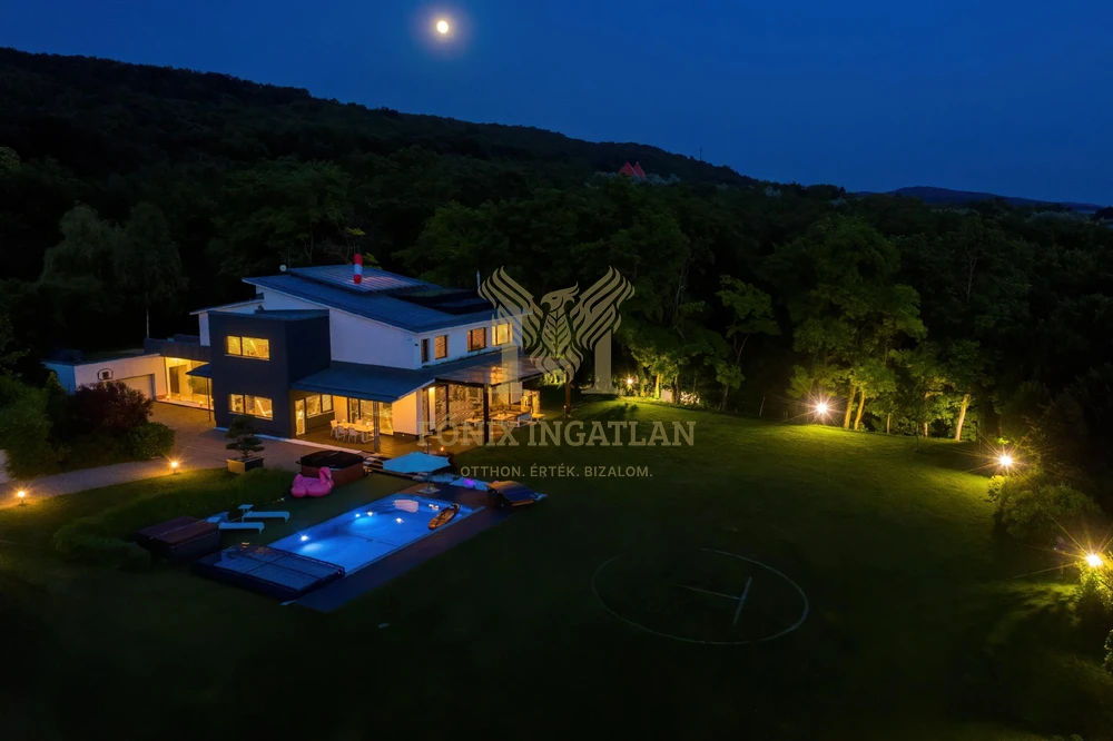 Exkluzív privát birtok Pátyon – kompromisszumok nélküli luxus 20 percre Budapesttől