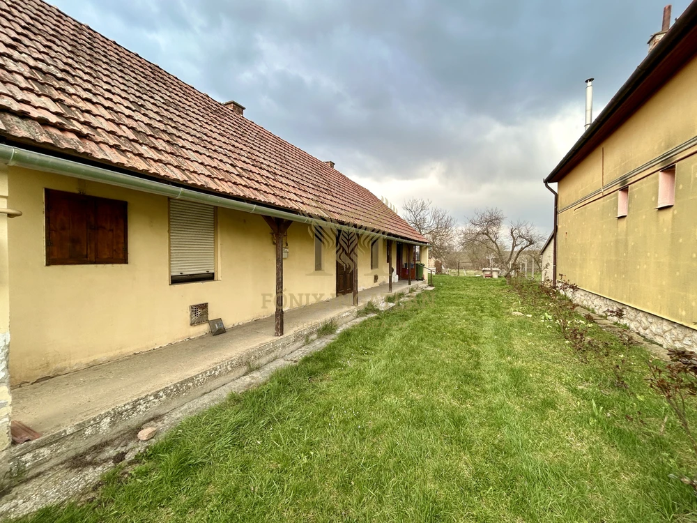 Felújítandó családi ház eladó Magyaratádon, Kaposvártól 20 percre