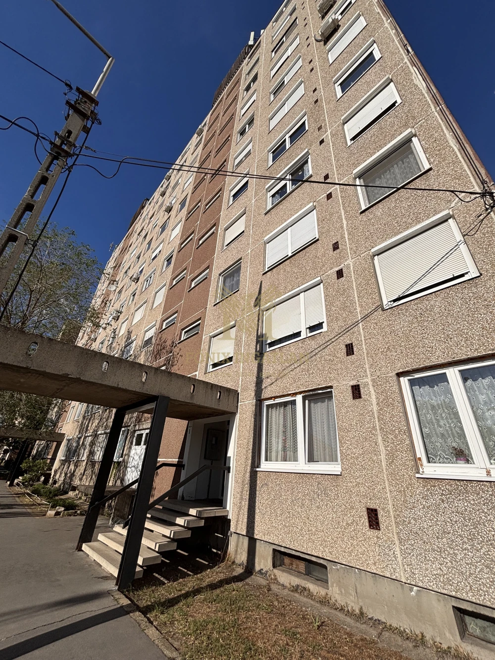 Dunakeszi szívében, kiváló adottságokkal rendelkező, napfényes lakás eladó!