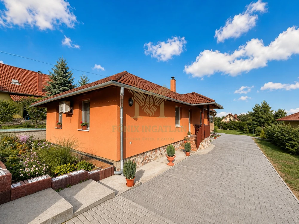 Modern otthon hatalmas telekkel és 60 m²-es garázzsal Erdőkertesen!