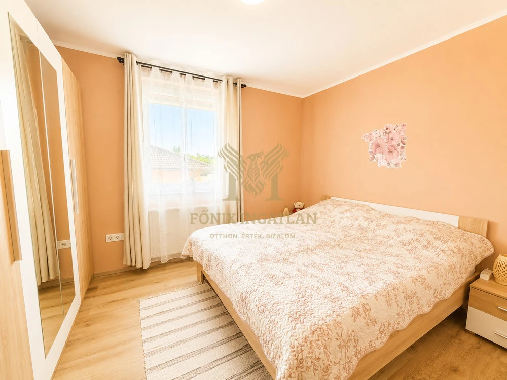 Modern otthon hatalmas telekkel és 60 m²-es garázzsal Erdőkertesen!