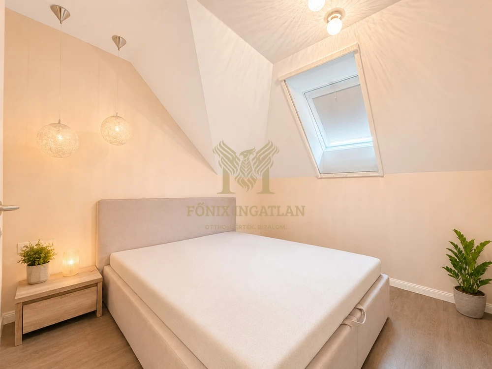 MODERN, KÉTSZINTES, KERTKAPCSOLATOS OTTHON ELADÓ VERESEGYHÁZON