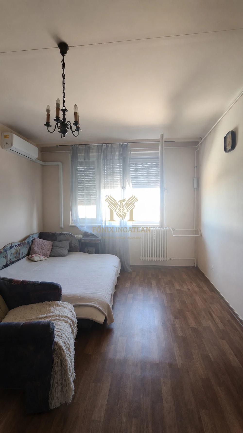 Debrecen belvárosában kiadó 1 + 1 fél szobás lakás!