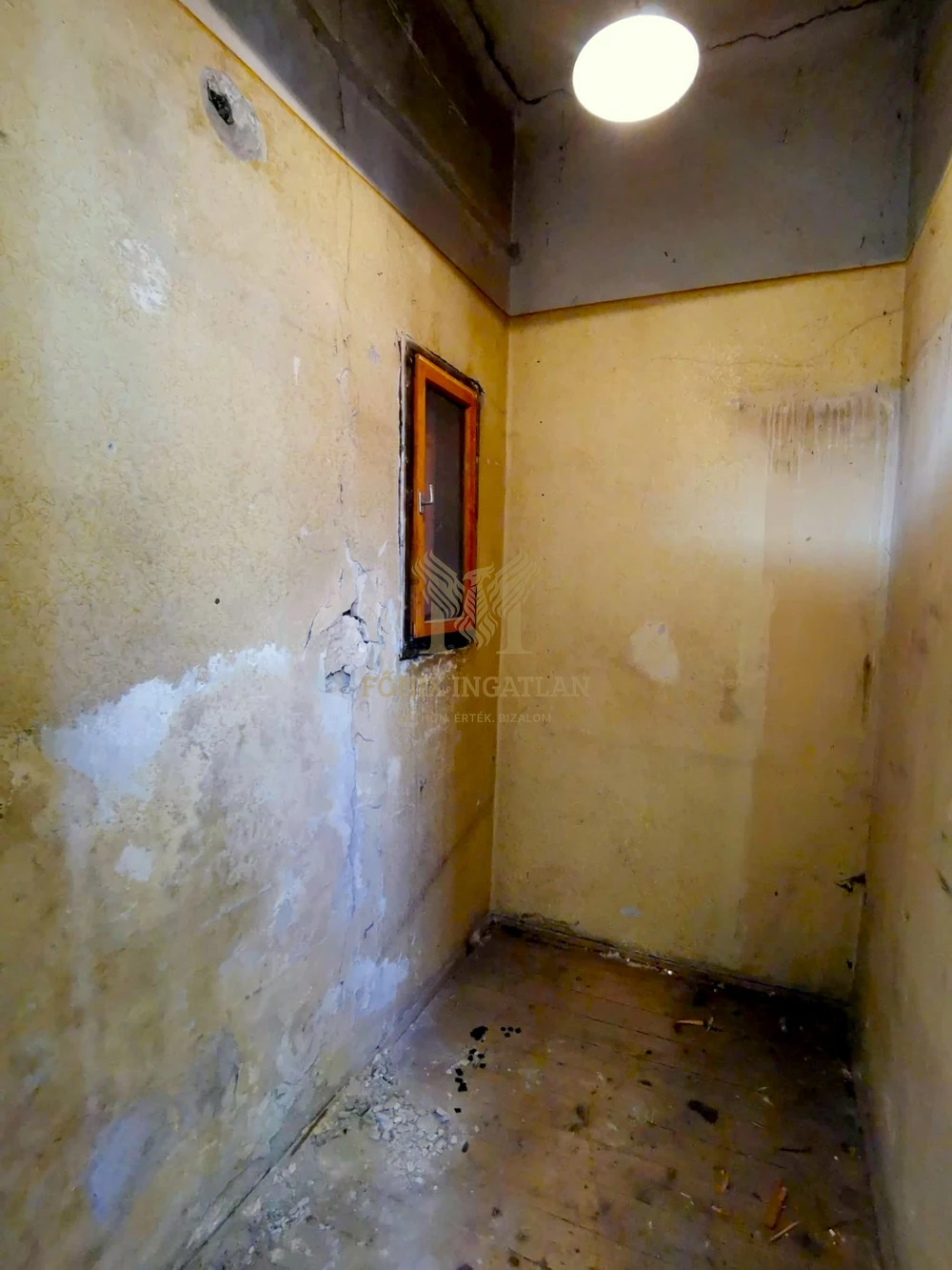 Polgári hangulat, új történet – 61 m²-es felújítandó lakás a Vaskapu utcában