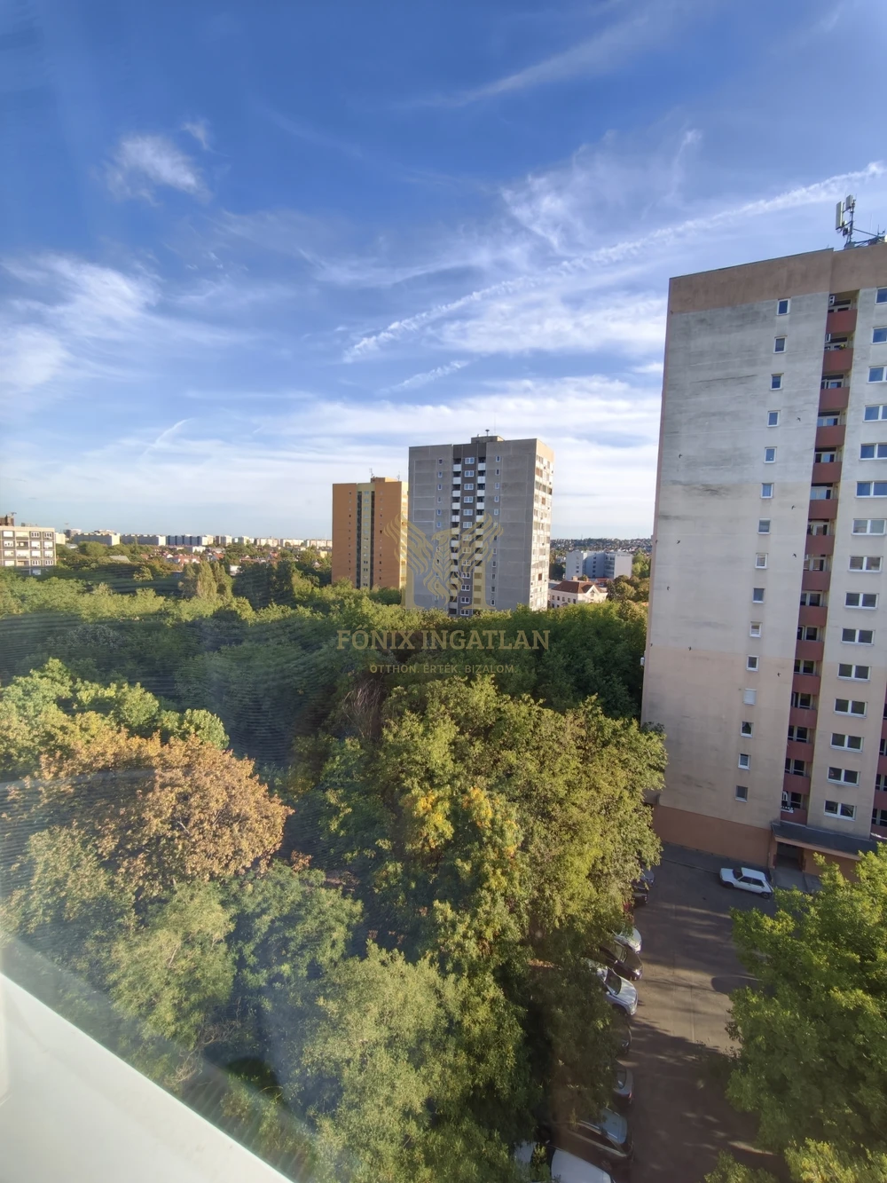 Teljes körűen felújított, prémium lakás az Etele pláza mellett!