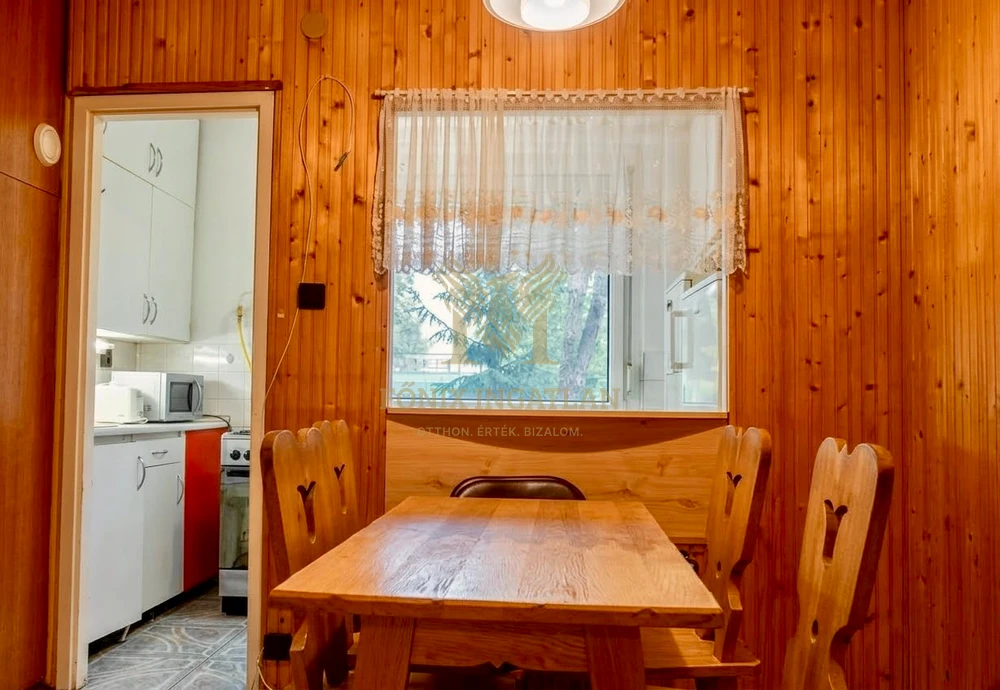 Valósítsa meg álmai otthonát a XIII. kerületben! 62 m²-es, 3 szobás, csendes földszinti lakás!