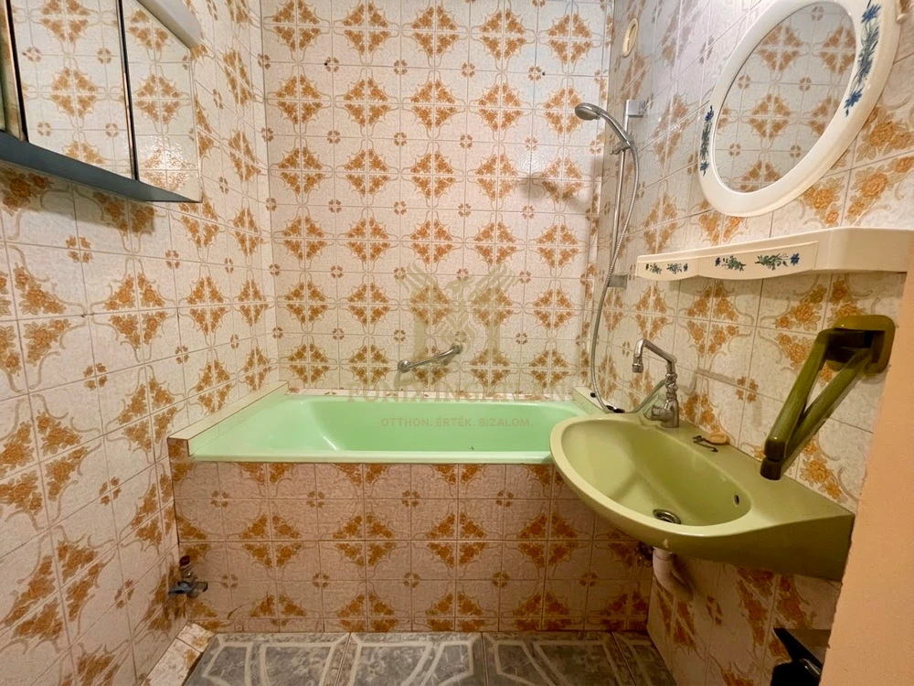 Valósítsa meg álmai otthonát a XIII. kerületben! 62 m²-es, 3 szobás, csendes földszinti lakás!