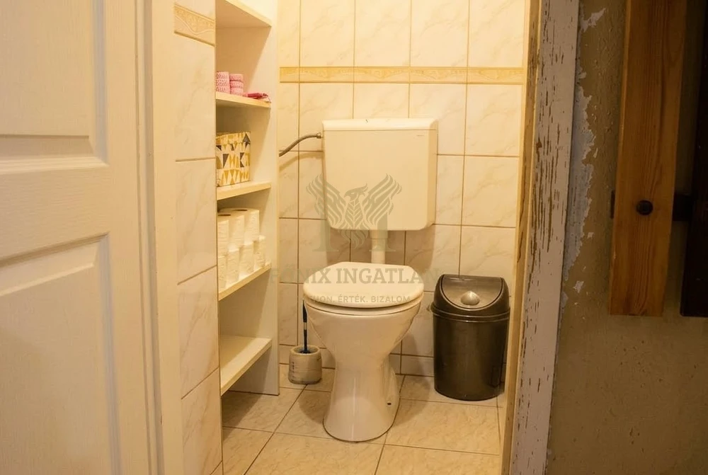 Formáld saját ízlésedre! 117 m²-es, napfényes polgári lakás Angyalföld legdinamikusabb részén