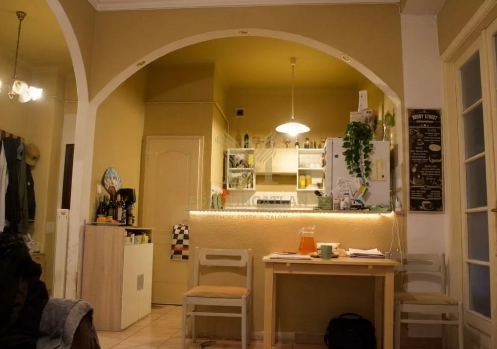 Formáld saját ízlésedre! 117 m²-es, napfényes polgári lakás Angyalföld legdinamikusabb részén