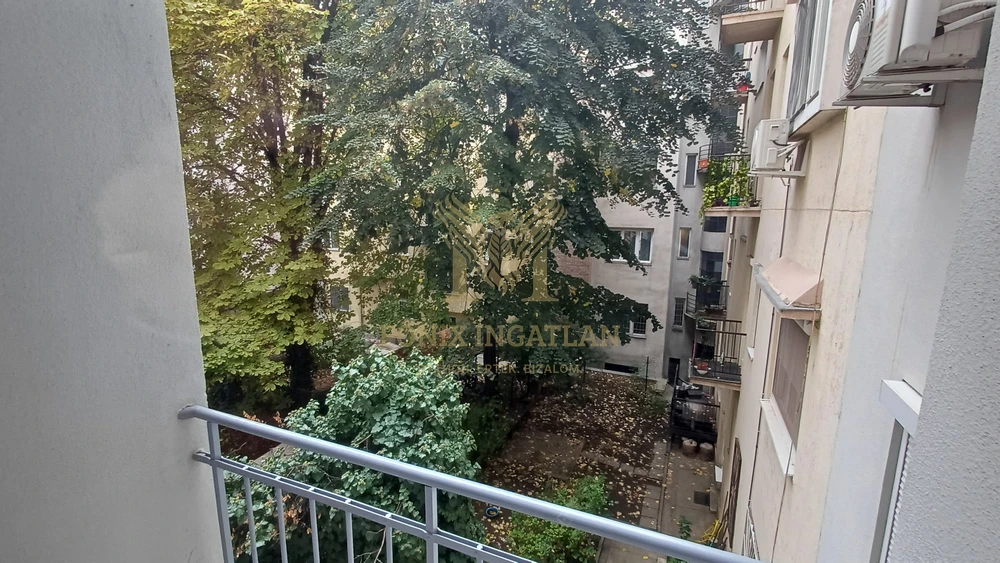 SZENT ISTVÁN PARK KÖZVETLEN KÖZELÉBEN, 2 SZOBA HALLOS, ERKÉLYES LAKÁS ELADÓ, IMPOZÁNS, SZÉP HÁZBAN!