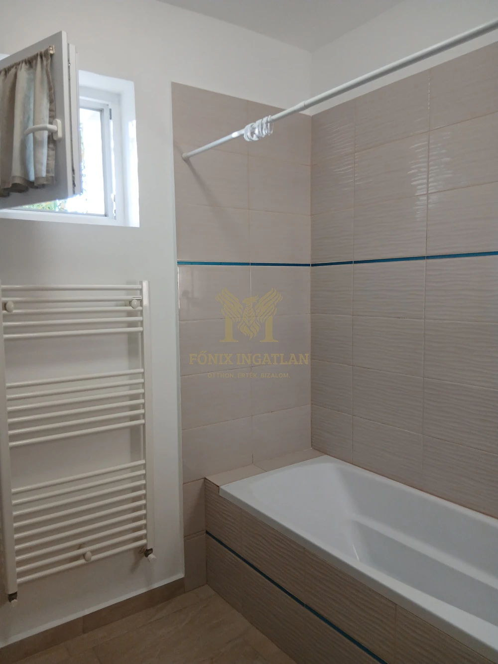 Eladó teljes körűen felújított családi ház Tárnokon! Csak költözni kell